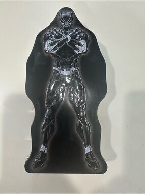 NWT Marvel's Black Panther Embossed Storage/Pencil Box Tin Box Co Collector